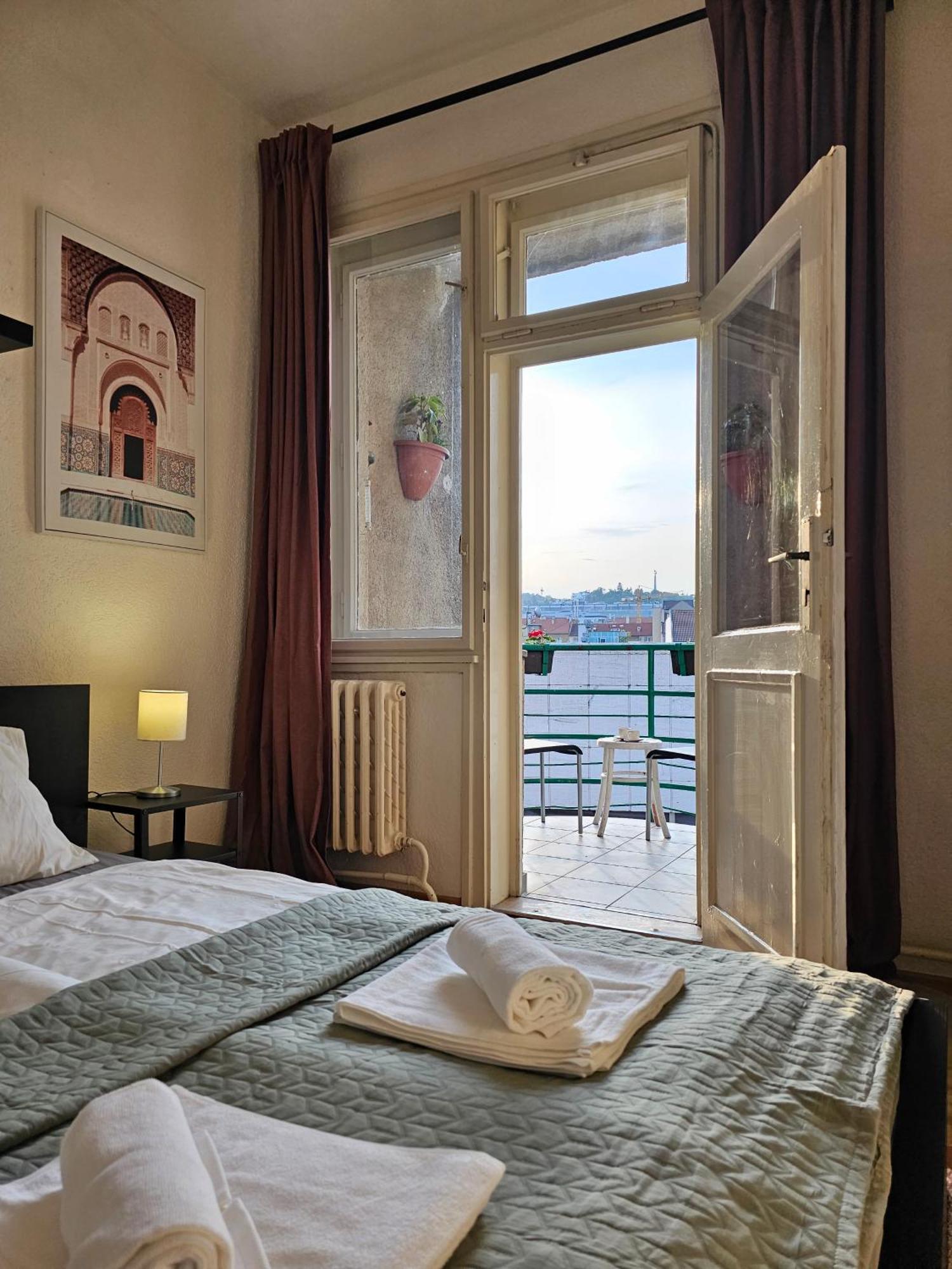 Stone Square Apartment Bratislava Ngoại thất bức ảnh
